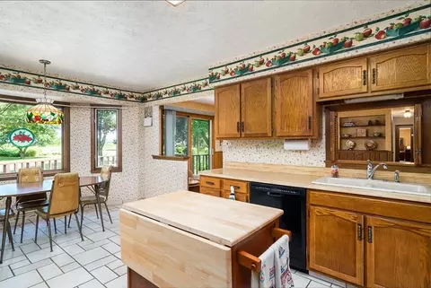 3644 Cutty Sark Rd, Cherry Valley, IL 61016 photo 13