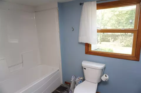 2106 St Lawrence Ave, Beloit, WI 53511 photo 2
