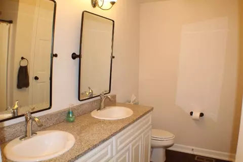 638 Biscayne, Roscoe, IL 61073 photo 23