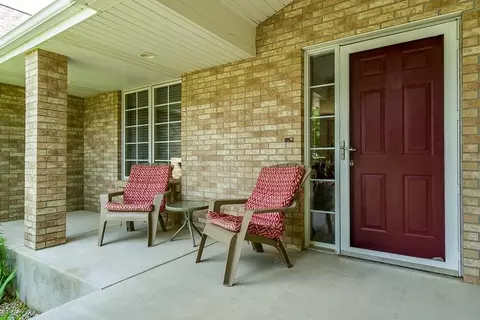 9829 Rambouillet Rdg, Roscoe, IL 61073 photo 5