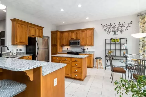 9829 Rambouillet Rdg, Roscoe, IL 61073 photo 15