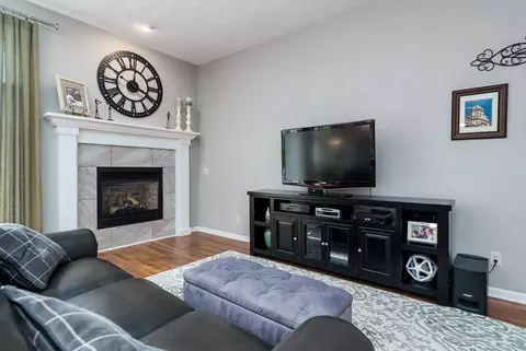 9829 Rambouillet Rdg, Roscoe, IL 61073 photo 10