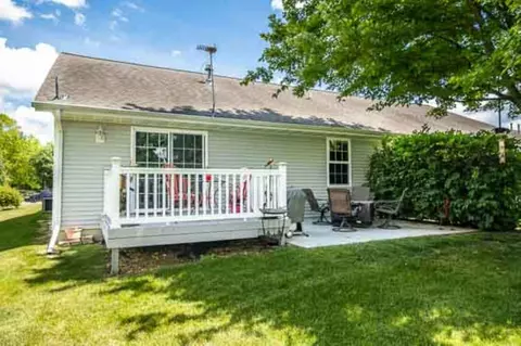 641 Grove St, Pecatonica, IL 61063 photo 21