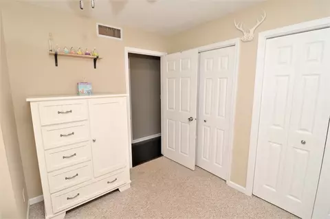 5693 Thompson Dr, Roscoe, IL 61073 photo 20