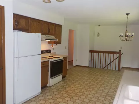 7450 Haymaker Ln, Cherry Valley, IL 61016 photo 13