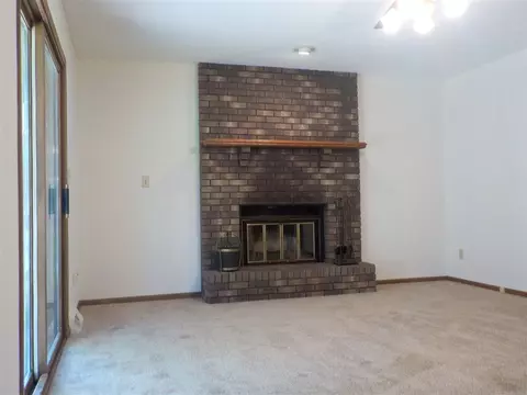 7450 Haymaker Ln, Cherry Valley, IL 61016 photo 10