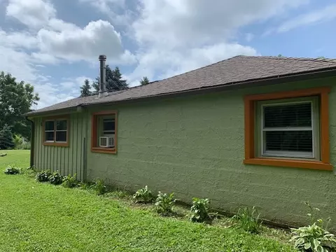 3738 Mill Rd, Cherry Valley, IL 61016 photo 2