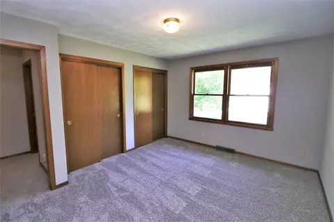 5245 Rowena Dr, Roscoe, IL 61073 photo 24