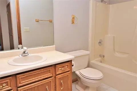 5245 Rowena Dr, Roscoe, IL 61073 photo 33