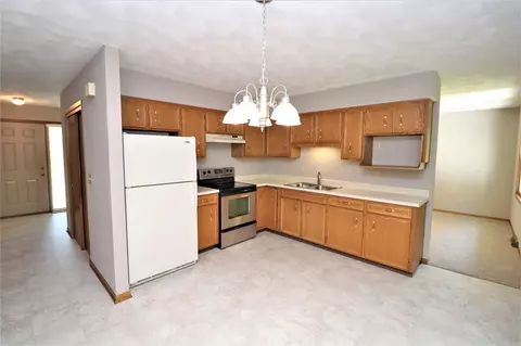 5245 Rowena Dr, Roscoe, IL 61073 photo 17