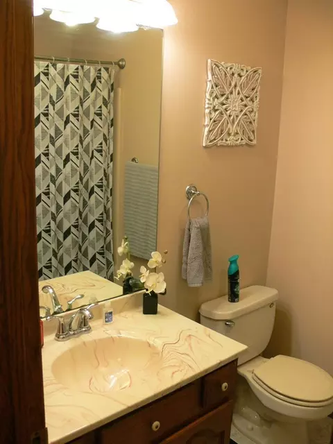 4502 Straw Ln, Roscoe, IL 61073 photo 17