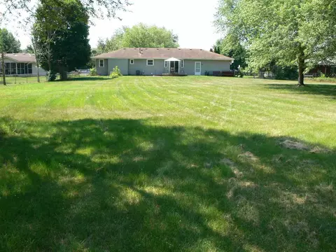 4502 Straw Ln, Roscoe, IL 61073 photo 4