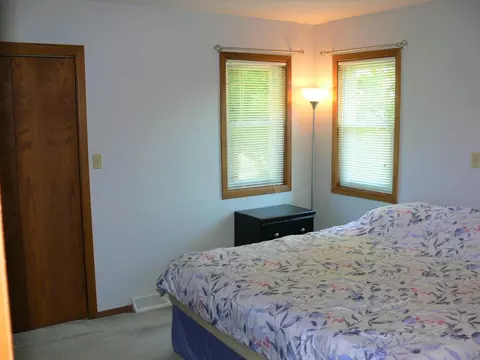 4502 Straw Ln, Roscoe, IL 61073 photo 12
