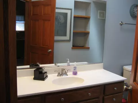 707 Elgin St, Cherry Valley, IL 61016 photo 13