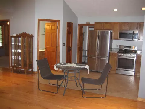 707 Elgin St, Cherry Valley, IL 61016 photo 10