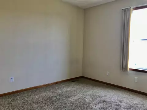 11317 Jasmine Dr, Roscoe, IL 61073 photo 12