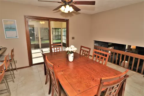 5215 Rowena Dr, Roscoe, IL 61073 photo 8