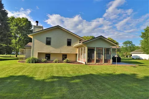 5215 Rowena Dr, Roscoe, IL 61073 photo 35