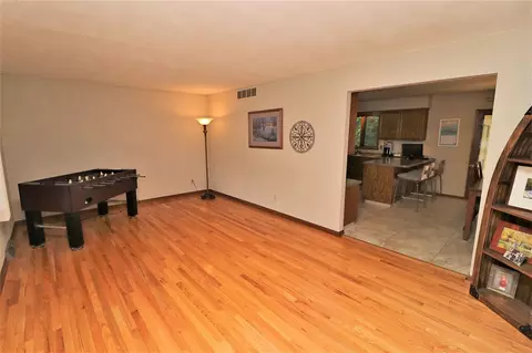 5215 Rowena Dr, Roscoe, IL 61073 photo 5