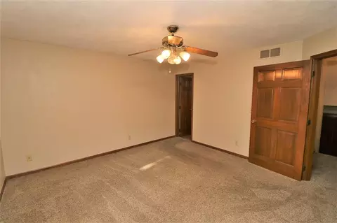 5215 Rowena Dr, Roscoe, IL 61073 photo 13