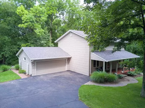 10314 Chris Dr, Roscoe, IL 61073 photo 1