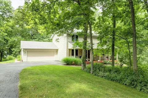 10314 Chris Dr, Roscoe, IL 61073 photo 2