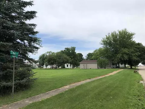508 N West St, Davis, IL 61019 photo 5