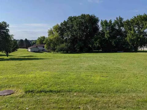 949 Lake Summerset Rd, Lake Summerset, IL 61019 photo 1