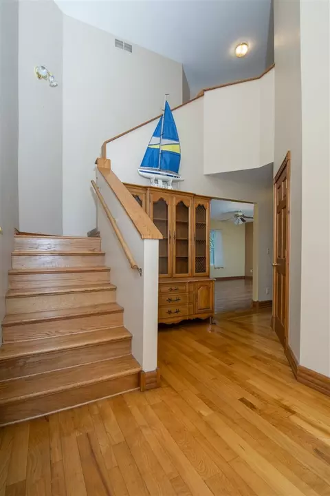 2032 Hillsdown Rd, Lake Summerset, IL 61019 photo 5