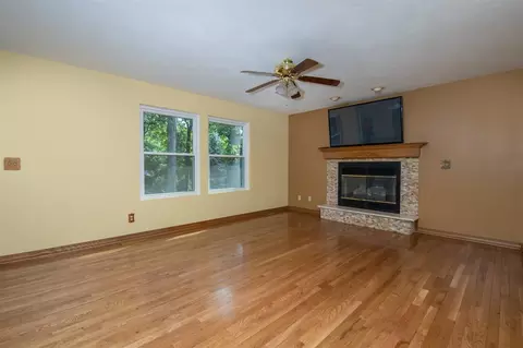 2032 Hillsdown Rd, Lake Summerset, IL 61019 photo 10