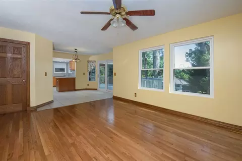 2032 Hillsdown Rd, Lake Summerset, IL 61019 photo 9