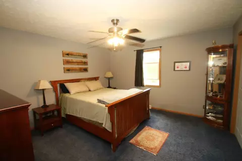9758 Redfield, Roscoe, IL 61073 photo 14