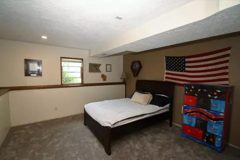 9758 Redfield, Roscoe, IL 61073 photo 20