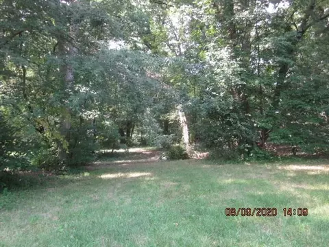 715 Heathcliff, Lake Summerset, IL 61019 photo 3