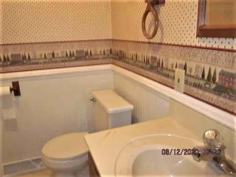 441 Lockwood, Lake Summerset, IL 61019 photo 12