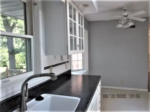 441 Lockwood, Lake Summerset, IL 61019 photo 7