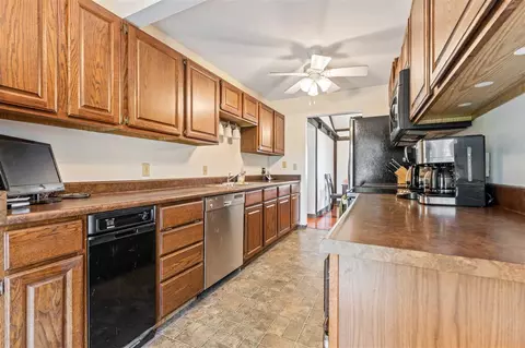 2005 Baintree Rd, Davis, IL 61019 photo 15
