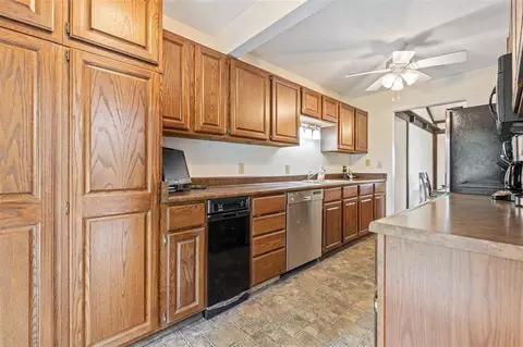 2005 Baintree Rd, Davis, IL 61019 photo 14