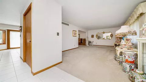 7167 Rye Ridge Trl, Cherry Valley, IL 61016 photo 4