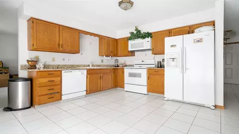 7167 Rye Ridge Trl, Cherry Valley, IL 61016 photo 8