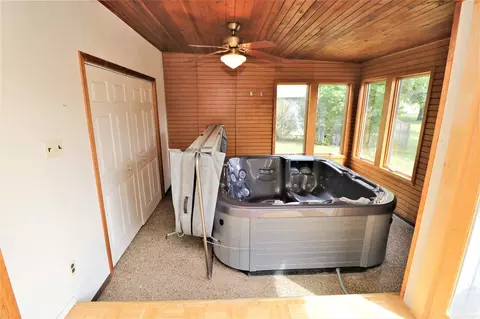 3767 Doreen Dr, Roscoe, IL 61073 photo 27