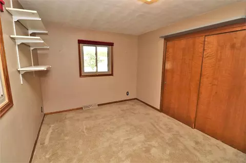 3767 Doreen Dr, Roscoe, IL 61073 photo 18