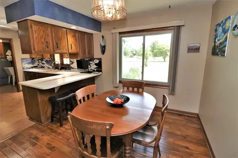 3767 Doreen Dr, Roscoe, IL 61073 photo 8