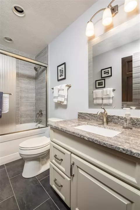 8169 Burr Oak Rd, Roscoe, IL 61073 photo 24