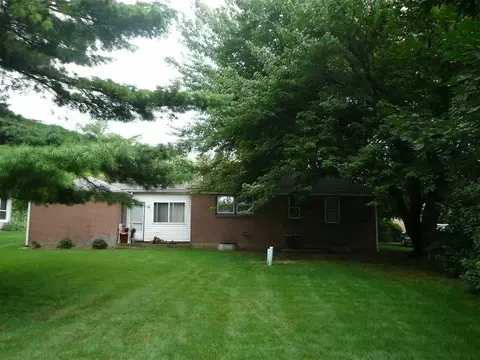 3795 S Mill Rd, Cherry Valley, IL 61016 photo 11