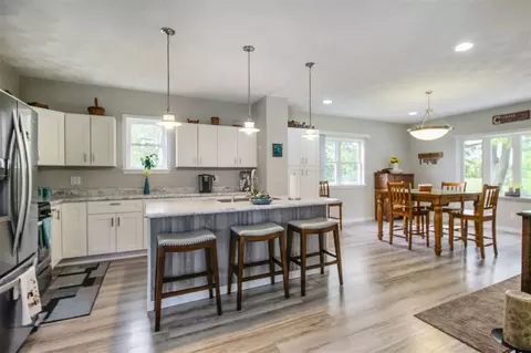 14958 Trask Bridge Rd, Pecatonica, IL 61063 photo 4