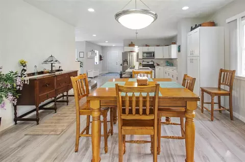 14958 Trask Bridge Rd, Pecatonica, IL 61063 photo 6