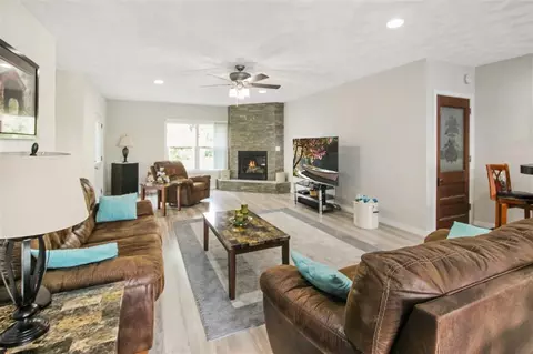 14958 Trask Bridge Rd, Pecatonica, IL 61063 photo 23