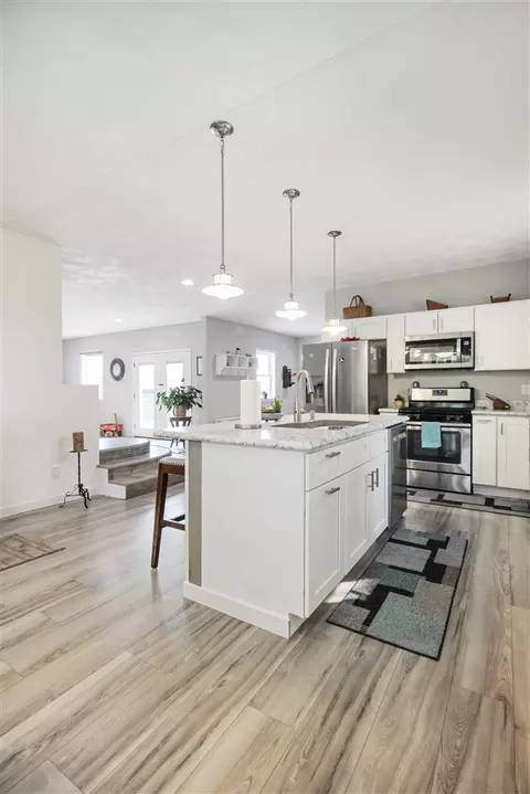14958 Trask Bridge Rd, Pecatonica, IL 61063 photo 15