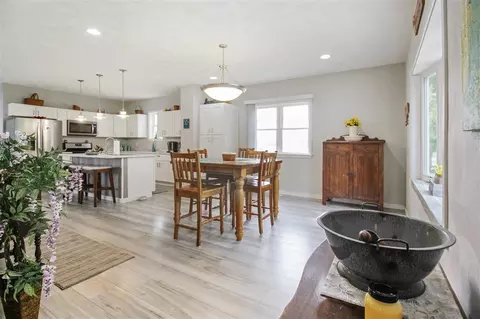 14958 Trask Bridge Rd, Pecatonica, IL 61063 photo 7